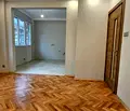 Снимка 2 — Тристаен апартамент в София, Център