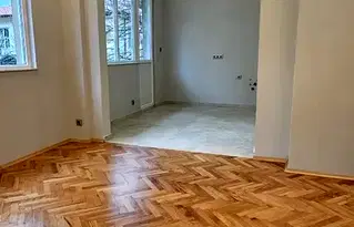 Тристаен апартамент в София, Център