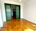 Снимка 2 — Тристаен апартамент във Варна, Център
