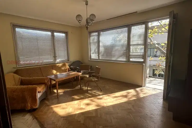 3-bedroom apartment in Kyrdjali, Centyr