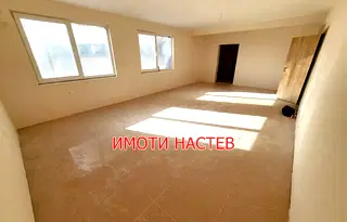 Тристаен апартамент в Шумен, Център
