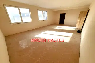 Тристаен апартамент в Шумен, Център