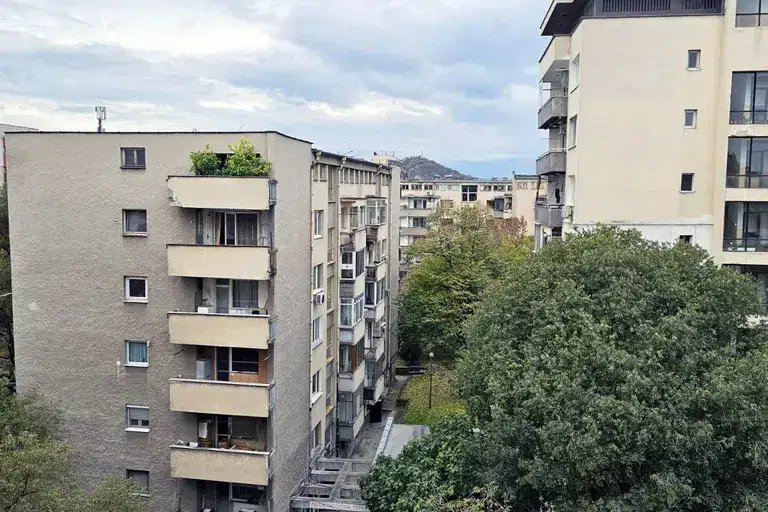 3-bedroom apartment in Plovdiv, Centyr