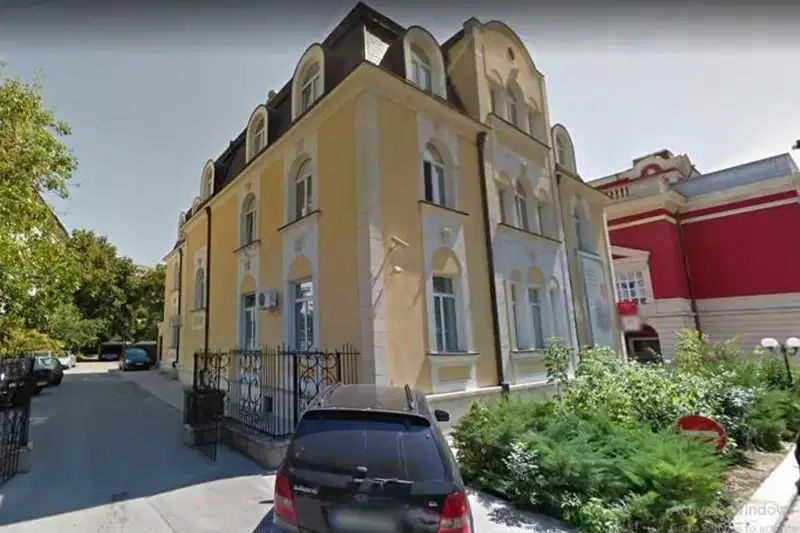 3-bedroom apartment in Ruse, Centyr