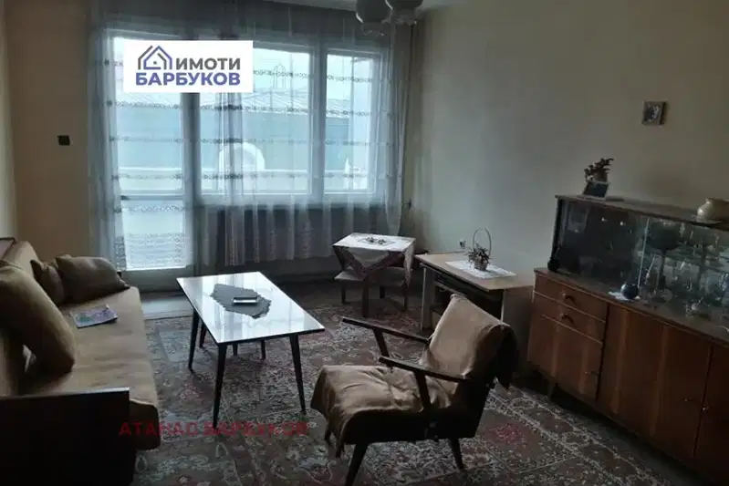 3-bedroom apartment in Ruse, Centyr