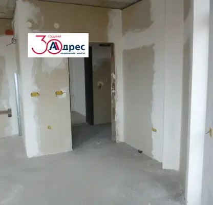 Снимка 4 — Тристаен апартамент в Добрич, Център