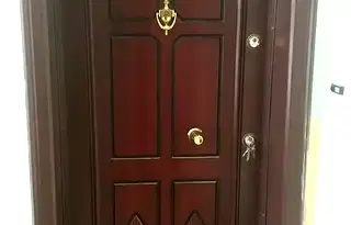 Тристаен апартамент във Велико Търново, Център
