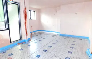Тристаен апартамент в Търговище, Център