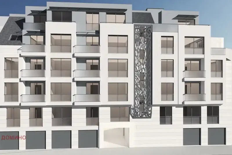 3-bedroom apartment in Plovdiv, Centyr