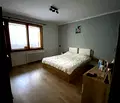 Снимка 2 — Тристаен апартамент в Перник, Център