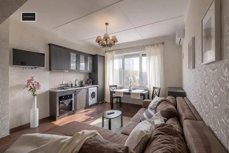 3-bedroom apartment in Sofia, Centyr