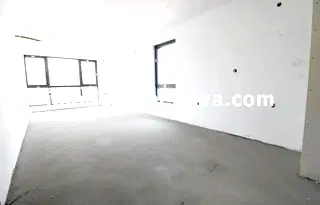 Тристаен апартамент в Пловдив, Център