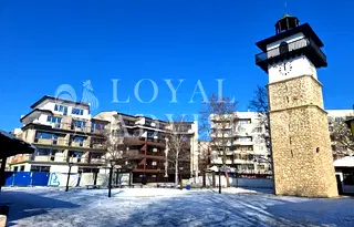Тристаен апартамент в Добрич, Център