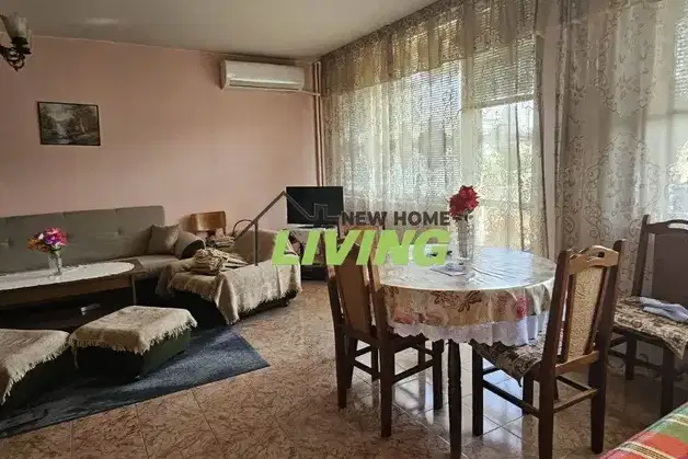 3-bedroom apartment in Plovdiv, Centyr