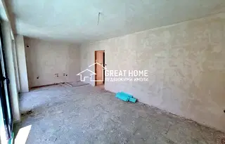 Тристаен апартамент в Търговище, Център