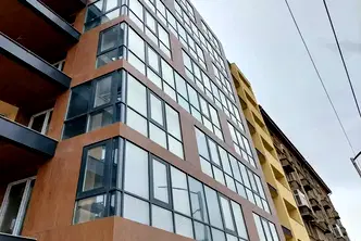 Тристаен апартамент в София, Център