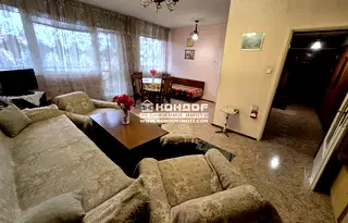 Тристаен апартамент в Пловдив, Център