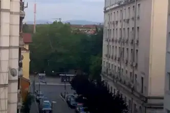 Тристаен апартамент в София, Център