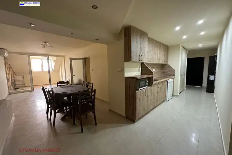 3-bedroom apartment in Ruse, Centyr