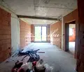 Снимка 2 — Тристаен апартамент в Шумен, Център