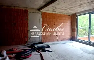 Тристаен апартамент в Шумен, Център
