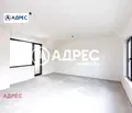 Снимка 5 — Тристаен апартамент във Варна, Център