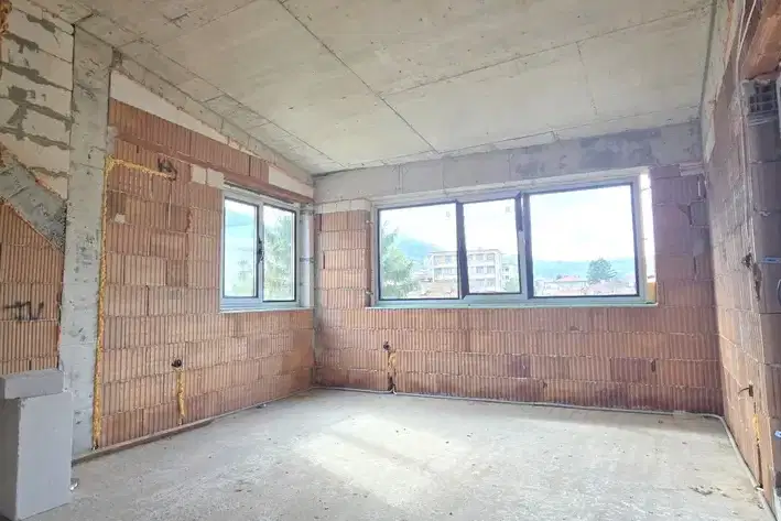 3-bedroom apartment in Shumen, Centyr