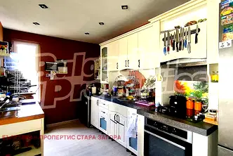 Тристаен апартамент в Стара Загора, Център