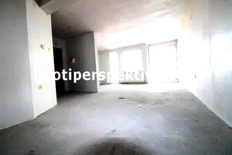 Тристаен апартамент в Пловдив, Център