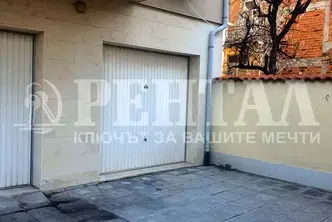 Тристаен апартамент в Пловдив, Център