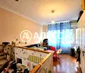 Снимка 3 — Тристаен апартамент в София, Център