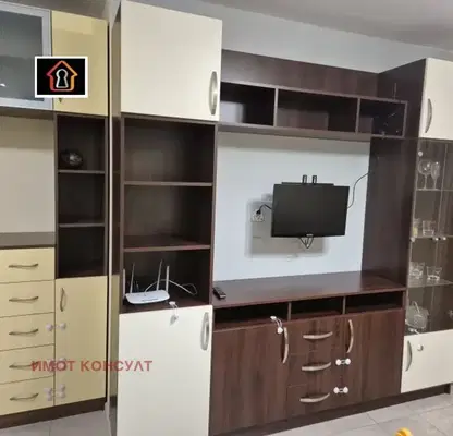 Снимка 4 — Тристаен апартамент във Враца, Център