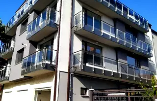 Тристаен апартамент във Враца, Център