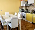Снимка 5 — Тристаен апартамент в Пловдив, Център