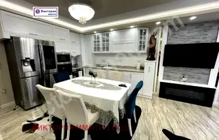 Тристаен апартамент във Велико Търново, Център