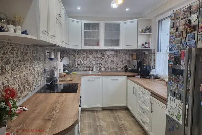 3-bedroom apartment in Shumen, Centyr