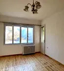 Тристаен апартамент в София, Център