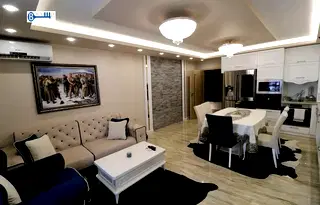 Тристаен апартамент във Велико Търново, Център
