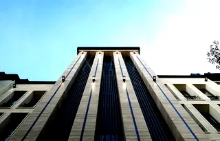 Тристаен апартамент в София, Център