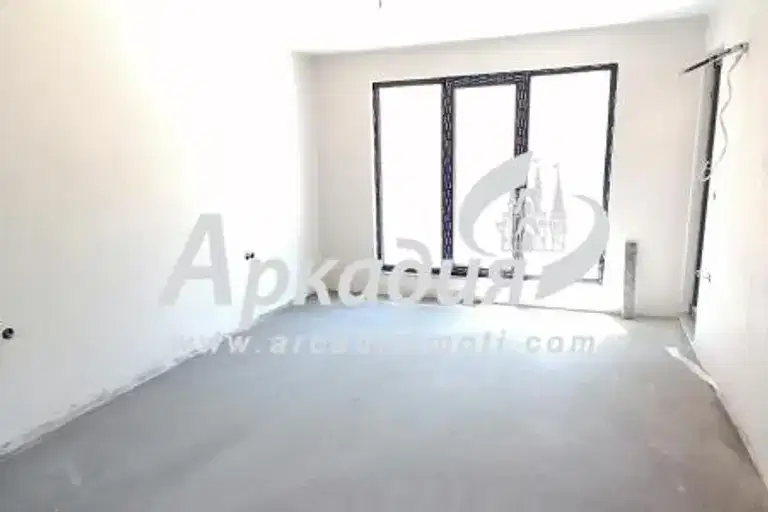 3-bedroom apartment in Plovdiv, Centyr
