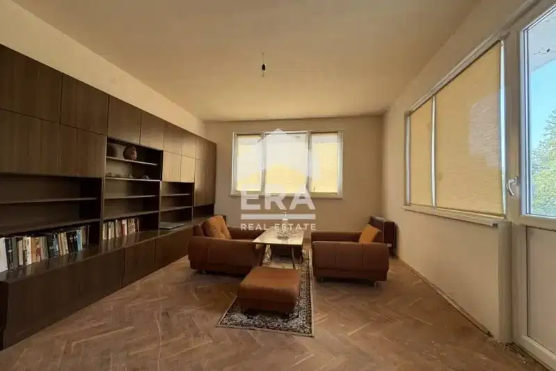 3-bedroom apartment in Silistra, Centyr