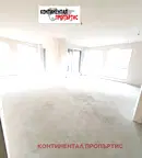 Тристаен апартамент в София, Център