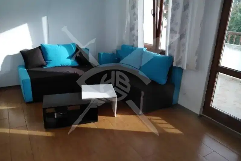 Three-room apartment in the Center of Burgas with 4 terraces