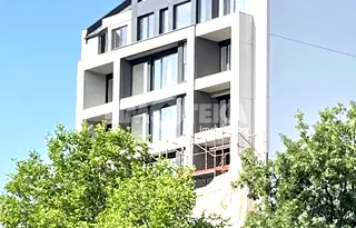 Тристаен апартамент в София, Център