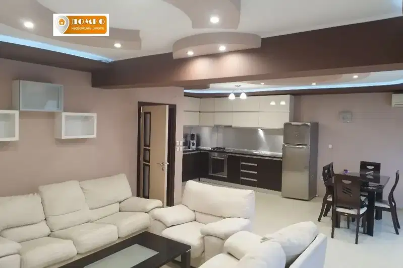 3-bedroom apartment in Pazardjik, Centyr