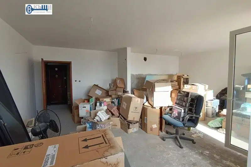 3-bedroom apartment in Veliko Tyrnovo, Centyr