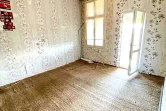 Тристаен апартамент във Велико Търново, Център