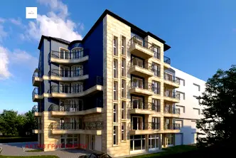 Тристаен апартамент в София, Център