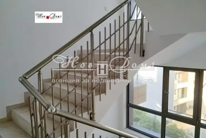 3-bedroom apartment in Varna, Centyr