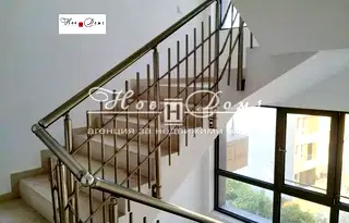 Тристаен апартамент във Варна, Център